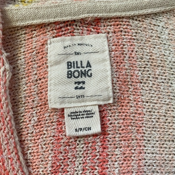 ❌SOLD❌ Billabong knitted hoodie - Picture 2 of 3